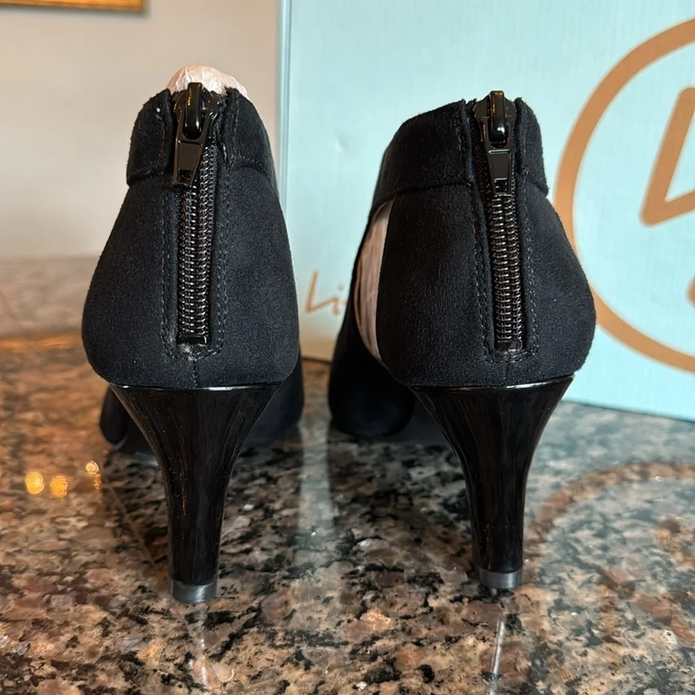 Life Stride Giovanna 2 black suede dress pumps NIB 7.5